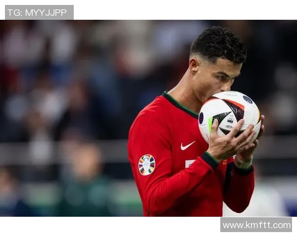 当今足球明星盘点与未来潜力新星的精彩对比分析