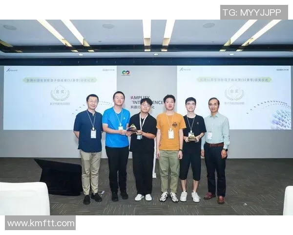 深度对话:探索周强在网球世界中的成长与挑战之路